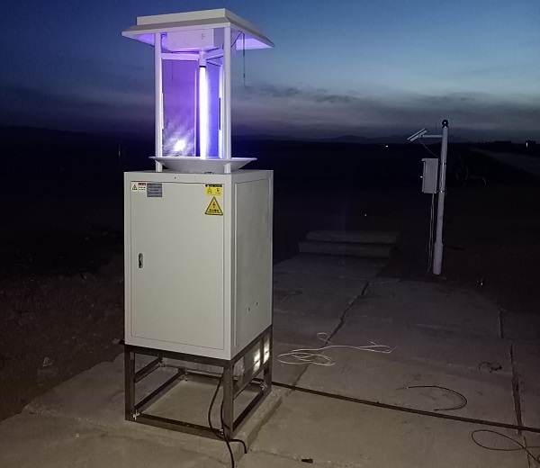 太陽能蟲情測報(bào)燈圖片3