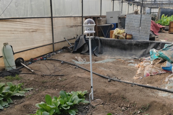 多要素溫室環境監測儀現場安裝圖1